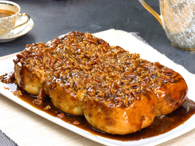 Caramel Pecan Sticky Buns