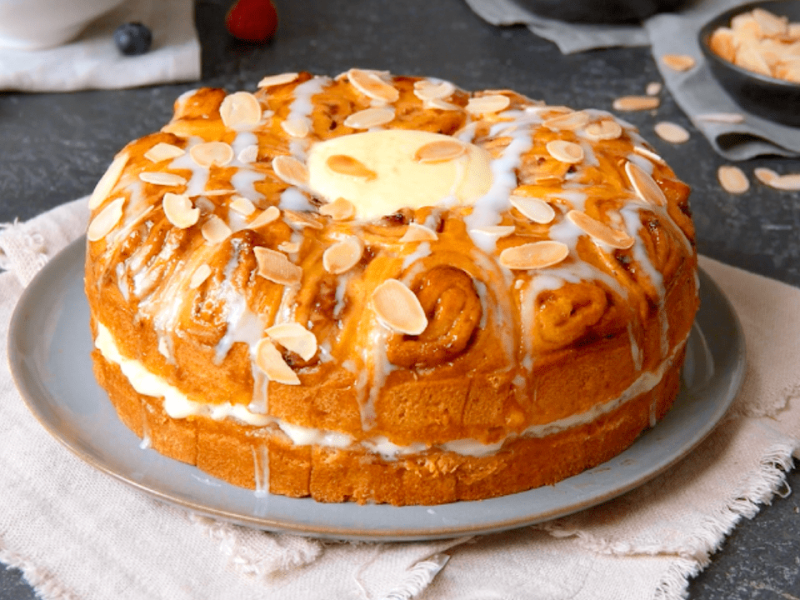 Danish Pastry Cake With Vanilla Pudding And Mixed Berries