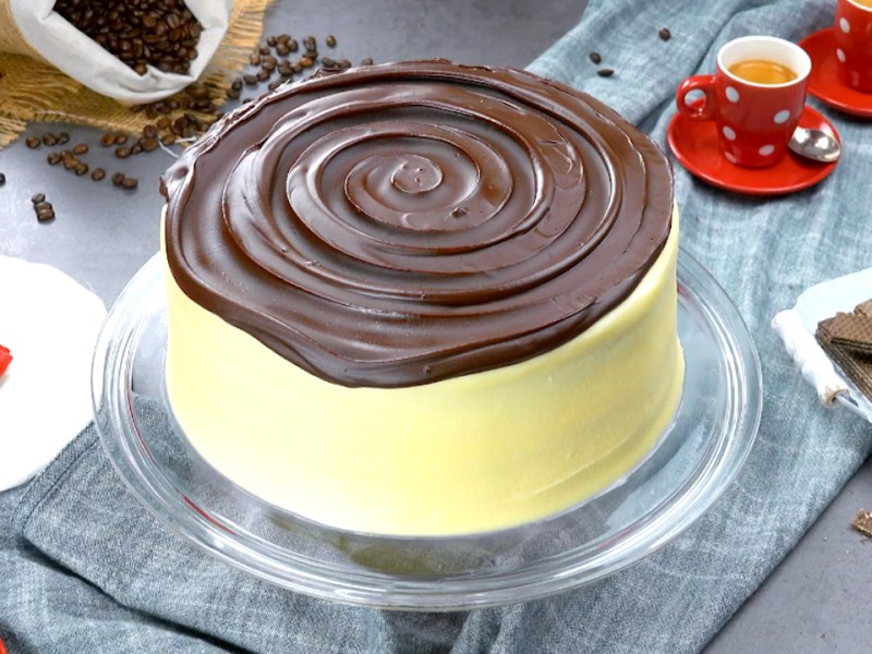 Tiramisu Layer Cake