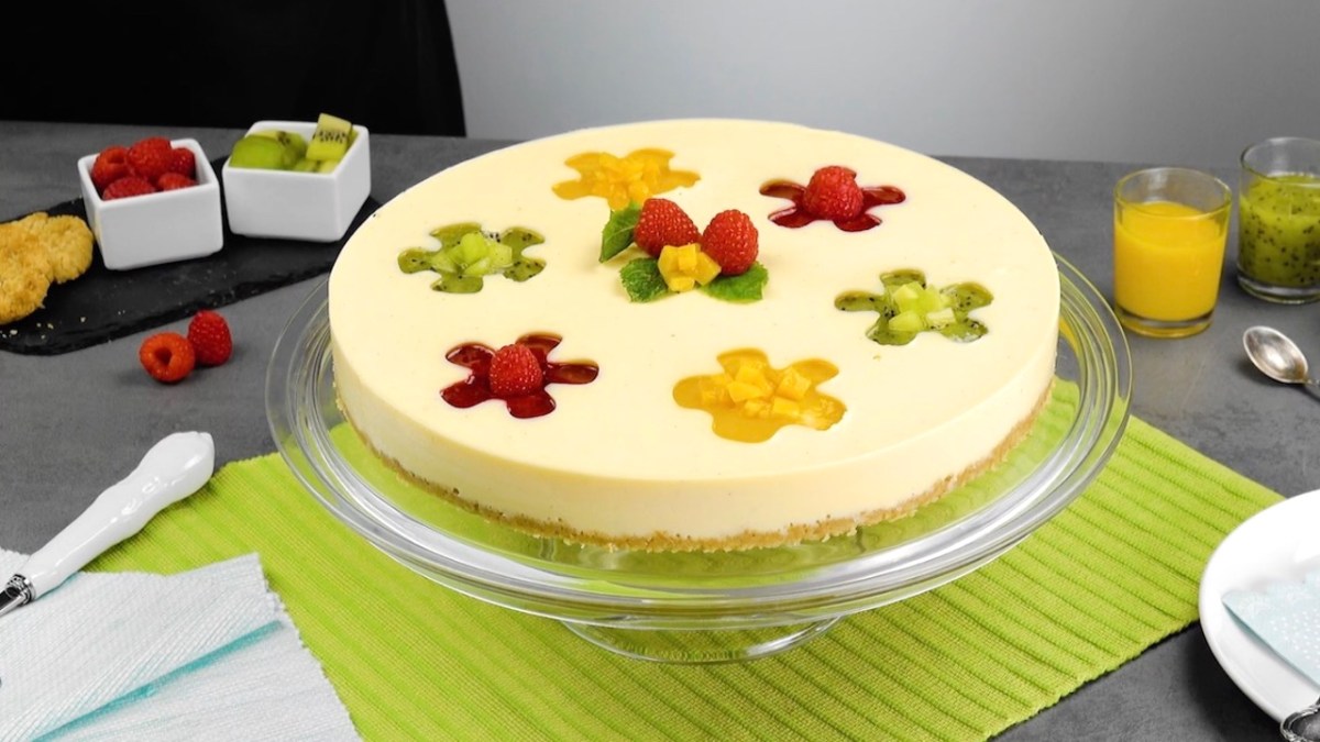 Vanilla Pudding Flower Pie