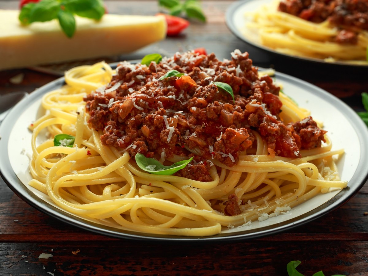 You Only Need These Ingredients for Authentic Italian Bolognese